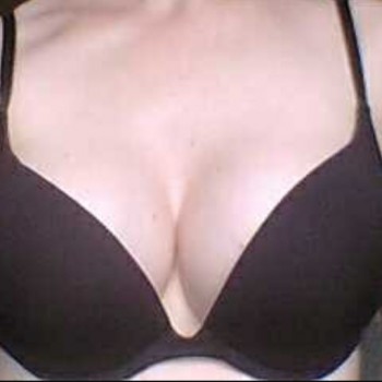 Alissone - Sexo discreto en Campos del Paraíso Perfil de Alissone, 30 años, Sexo discreto en Campos del Paraíso (Cuenca)